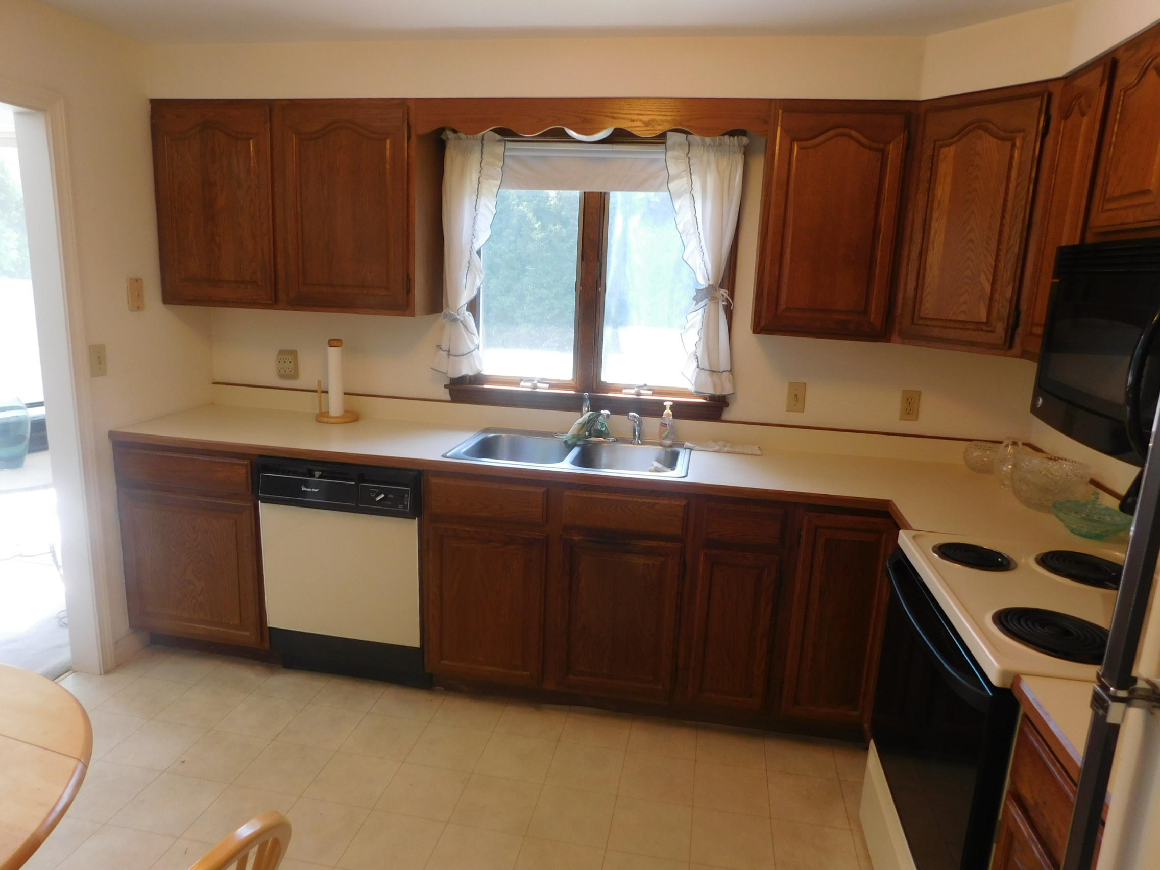 55 Pinecrest Road Centerville, MA 02632 - Photo 5 of 17 DSCN2362