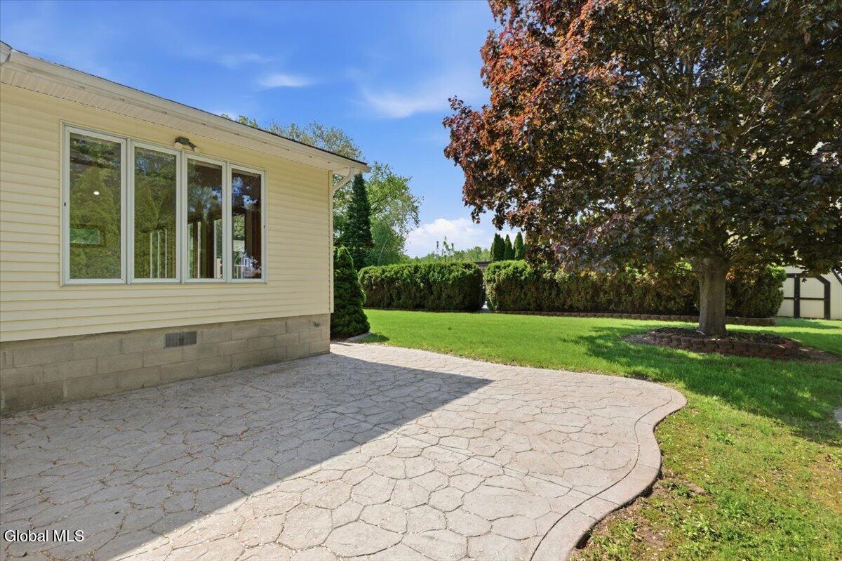 1117 Day Road Rotterdam, NY 12303 - Photo 32 of 40 30-027_MW2_9518