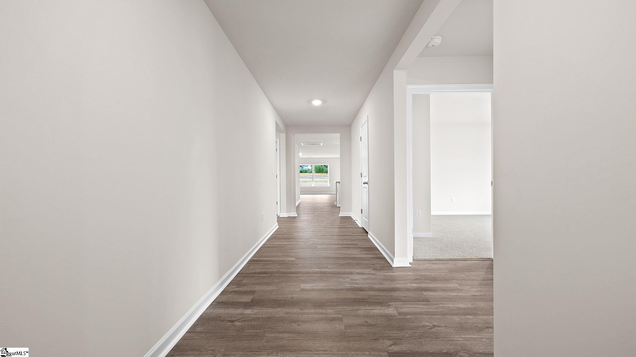 115 Cascade Lane Seneca, SC 29678 - Photo 3 of 34