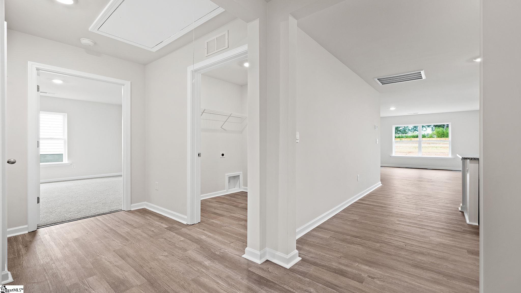 115 Cascade Lane Seneca, SC 29678 - Photo 10 of 34