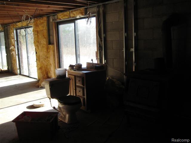 7685 Ravenswood Road Goodells, MI 48027 - Photo 5 of 8 Ravenswood 024