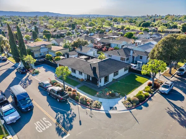$1,099,888 | 1825 Wilshire Boulevard, San Jose, CA 95116