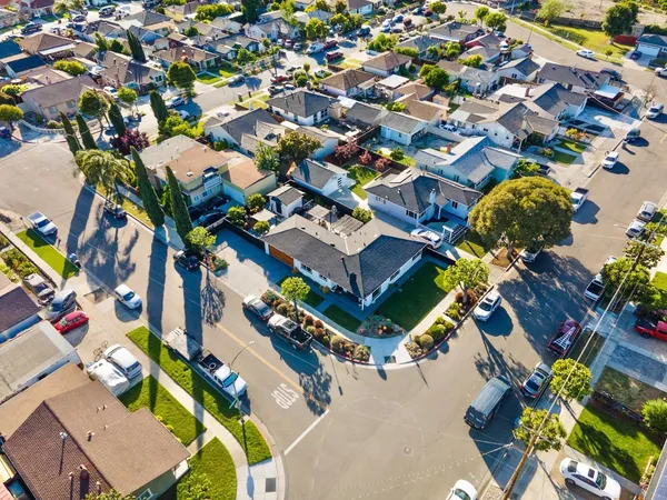 $1,099,888 | 1825 Wilshire Boulevard, San Jose, CA 95116