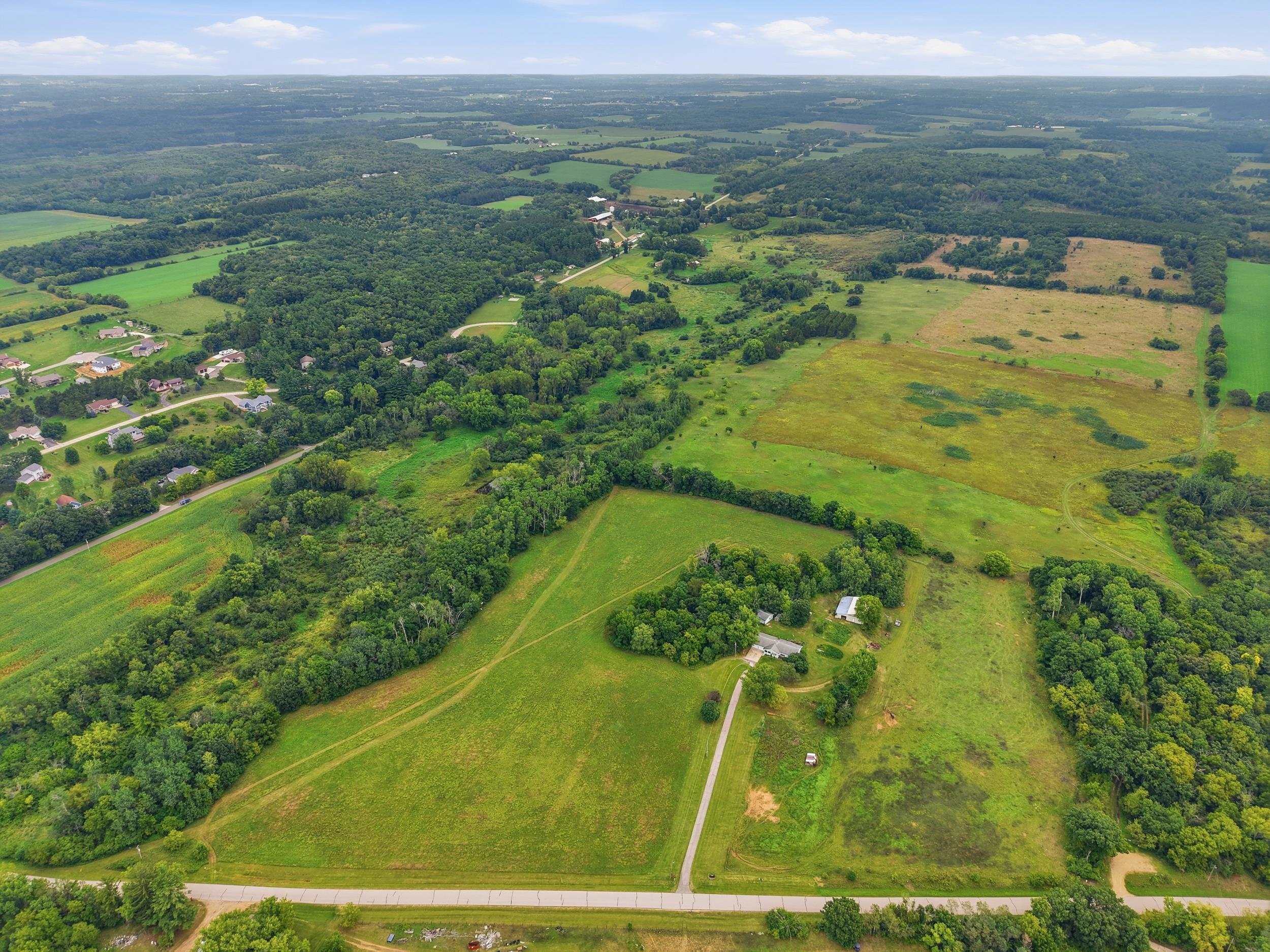 N4982 Dunning Road Pardeeville, WI 53954 - Photo 51 of 58 Gallery Image 51