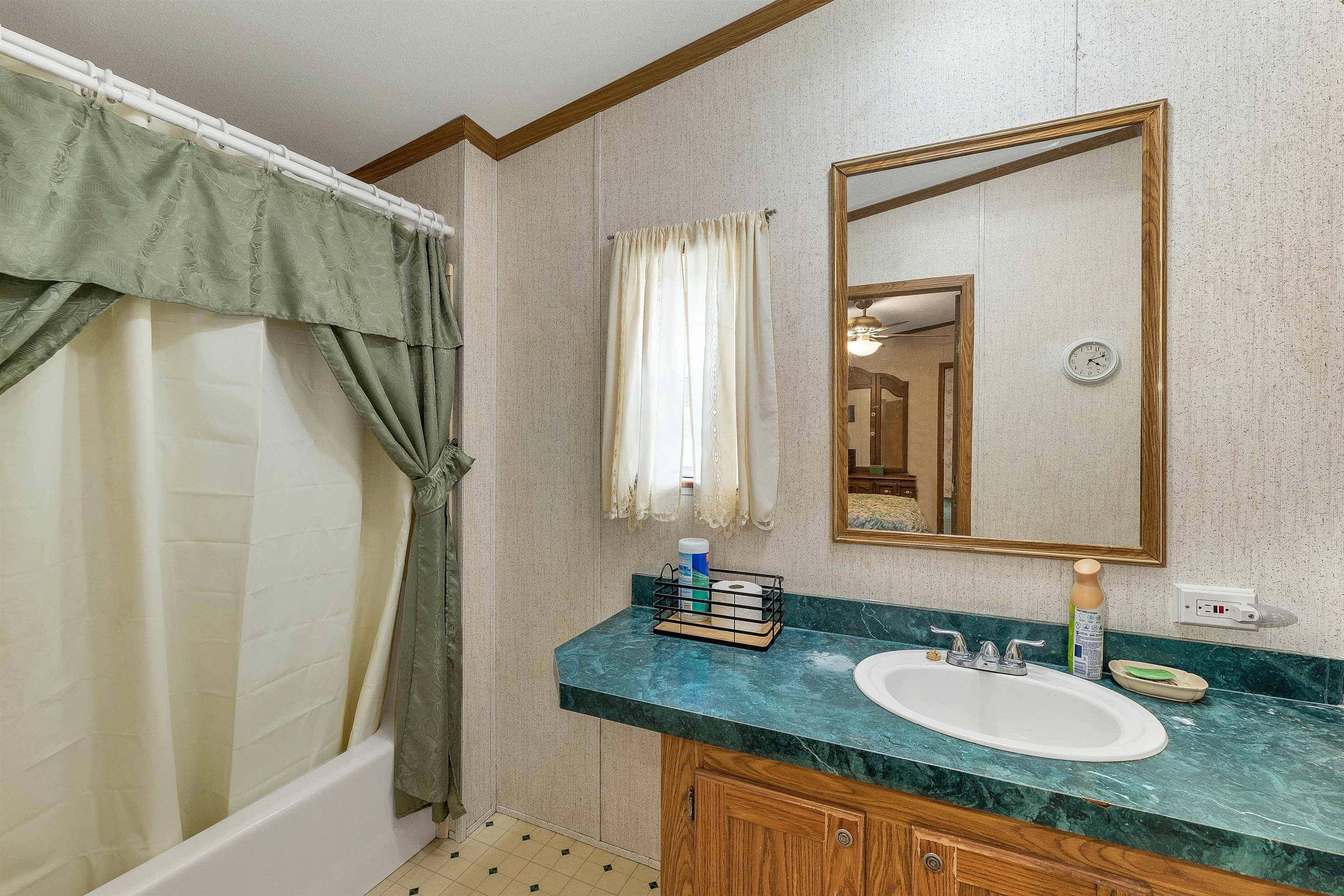 25 Hawthorne Road North Hampton, NH 03862 - Photo 17 of 38 Gallery Image 17