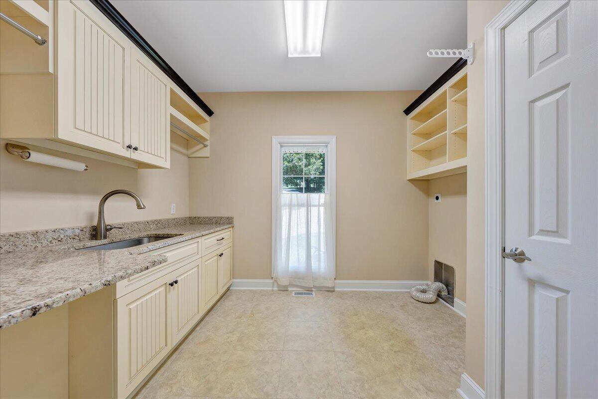 2250 Lovely Valley Road Wirtz, VA 24184 - Photo 34 of 128 034-MIB05324