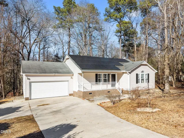 $279,000 | 220 Dulcimer Lane, Zebulon, NC 27597