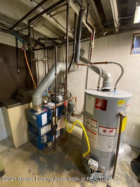 4754 River Ridge Drive Lansing, MI 48917 - Photo 32 of 46 H2O heater and furnace