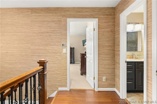 $569,900 | 6620 Lakepointe, Unit 18, Osage Beach, MO 65065