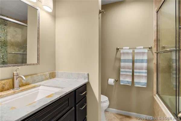 $569,900 | 6620 Lakepointe, Unit 18, Osage Beach, MO 65065