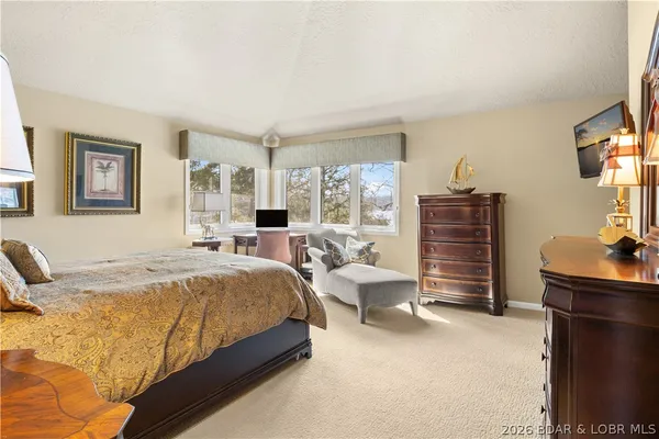 $569,900 | 6620 Lakepointe, Unit 18, Osage Beach, MO 65065