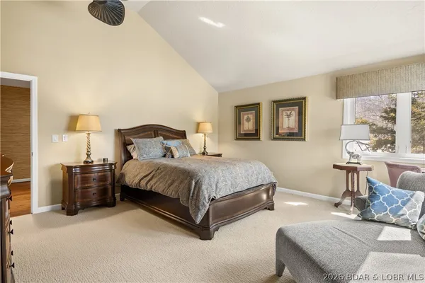 $569,900 | 6620 Lakepointe, Unit 18, Osage Beach, MO 65065