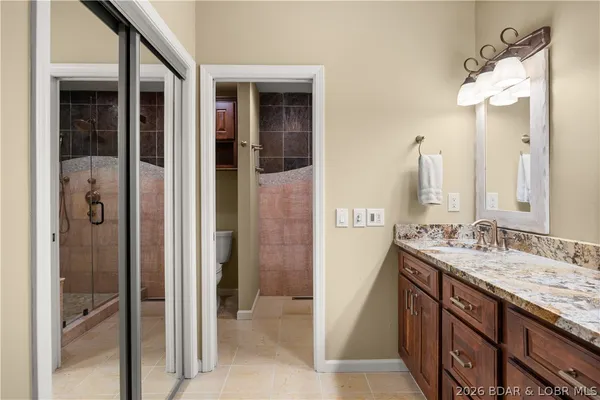 $569,900 | 6620 Lakepointe, Unit 18, Osage Beach, MO 65065