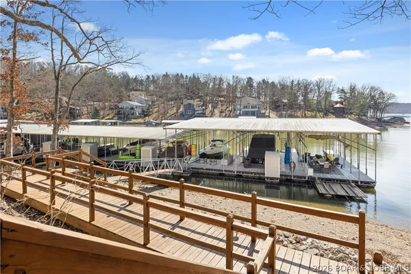 $569,900 | 6620 Lakepointe, Unit 18, Osage Beach, MO 65065