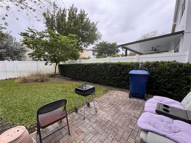 $3,750 | 772 Northeast 191st Terrace, Unit 772, Miami, FL 33179
