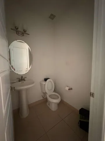 $3,750 | 772 Northeast 191st Terrace, Unit 772, Miami, FL 33179