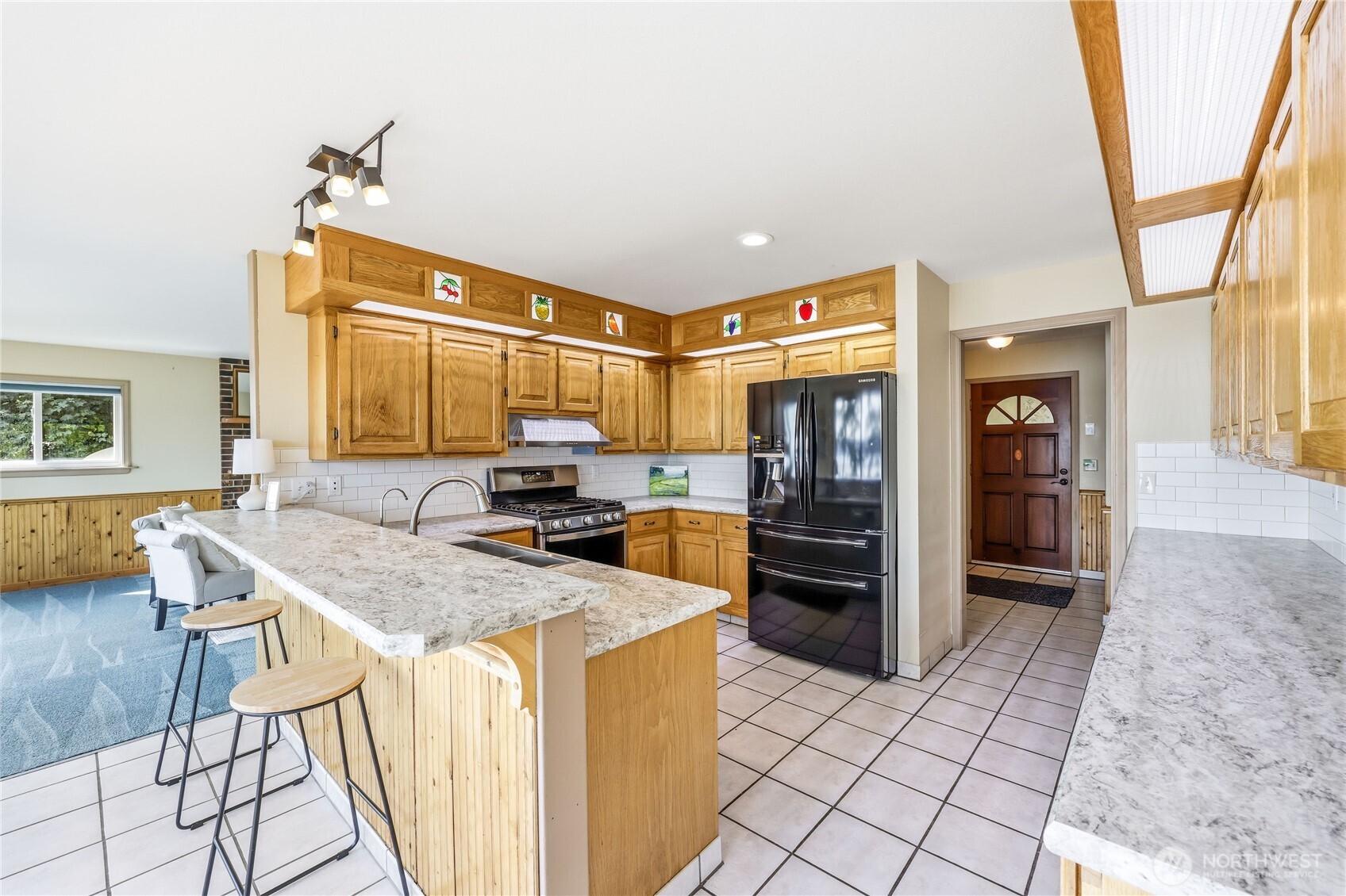 209 Old Oak Bay Road Port Hadlock, WA 98339 - Photo 13 of 40