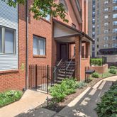 $2,750 | 4444 Lindell Boulevard, Unit 7, St. Louis, MO 63108