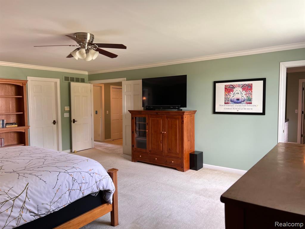 3384 Greenspring Lane Rochester Hills, MI 48309 - Photo 32 of 58