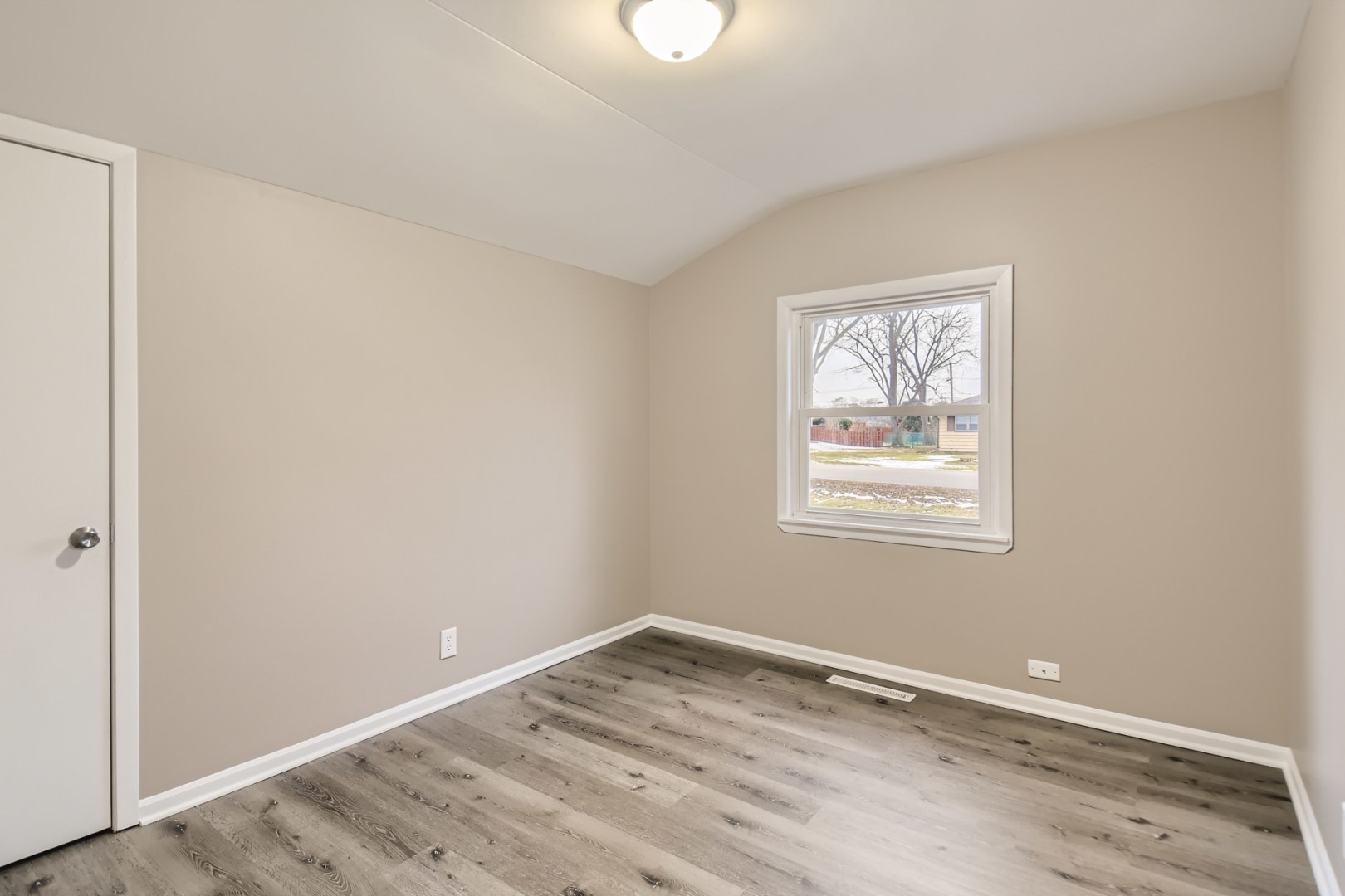 120 Roberts Road New Lenox, IL 60451 - Photo 15 of 26