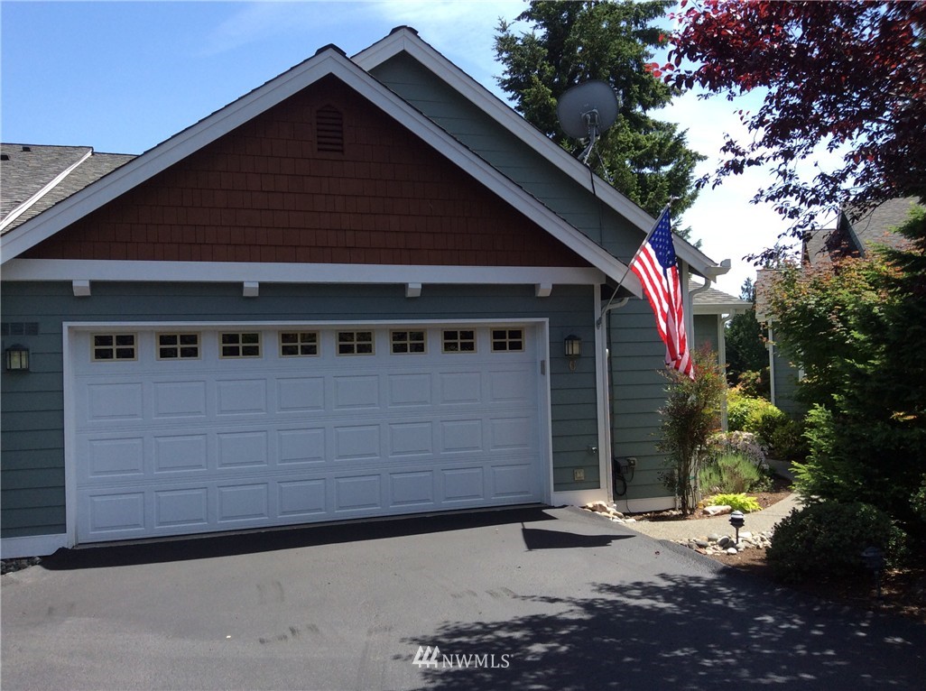 91 East Soderberg Road, Unit 6 Allyn, WA 98524 - Photo 1 of 17