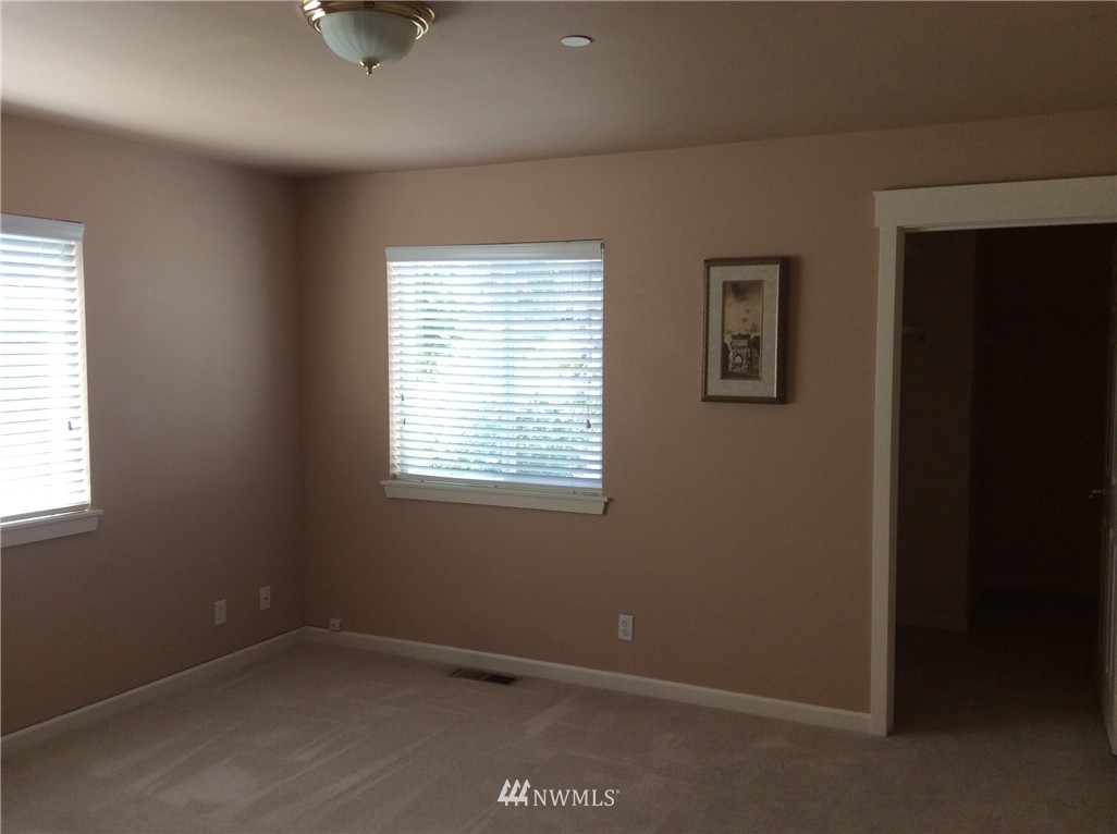 91 East Soderberg Road, Unit 6 Allyn, WA 98524 - Photo 12 of 17