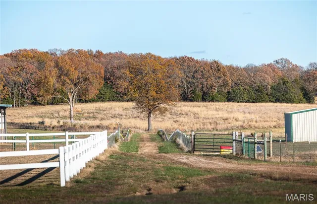 $950,000 | 17265 County Road 8280, Rolla, MO 65401