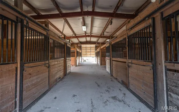 $950,000 | 17265 County Road 8280, Rolla, MO 65401