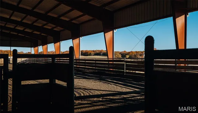 $950,000 | 17265 County Road 8280, Rolla, MO 65401