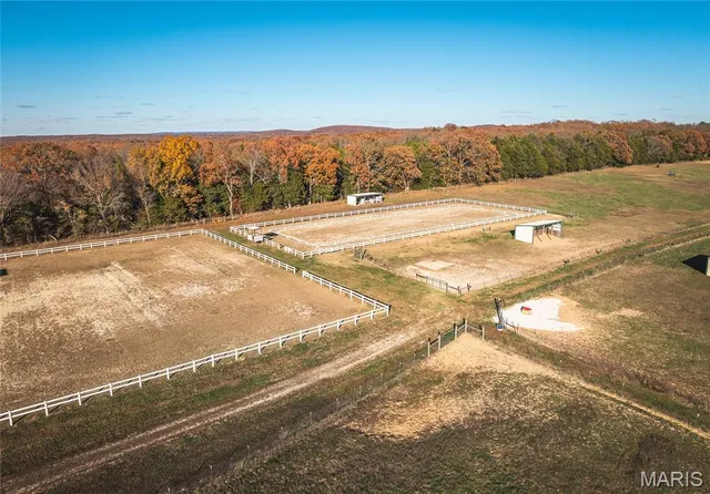 $950,000 | 17265 County Road 8280, Rolla, MO 65401