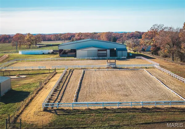 $950,000 | 17265 County Road 8280, Rolla, MO 65401
