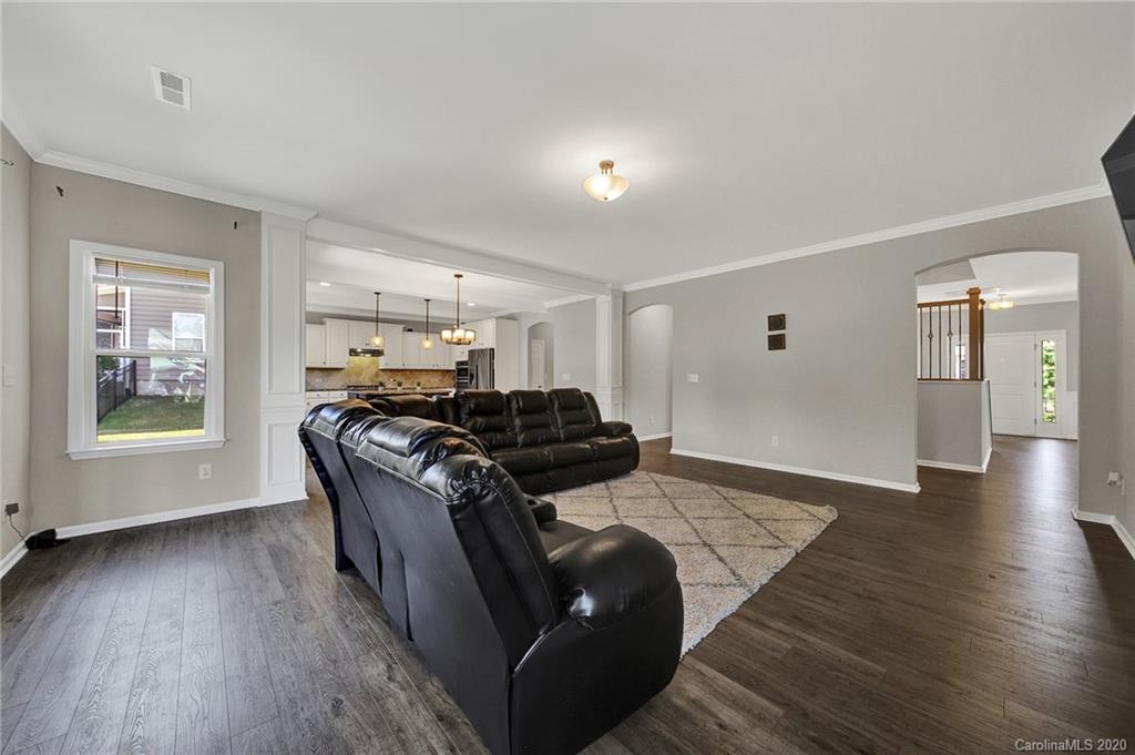 3511 Marjoram Way Tega Cay, SC 29708 - Photo 11 of 45 Gallery Image 11