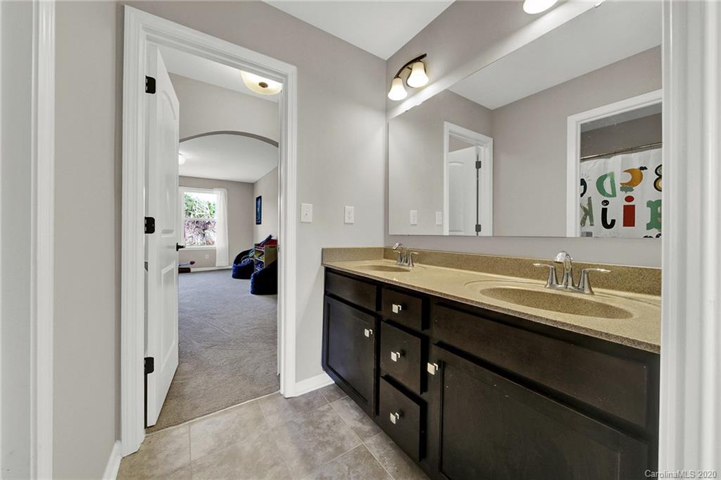 3511 Marjoram Way Tega Cay, SC 29708 - Photo 28 of 45 Gallery Image 28