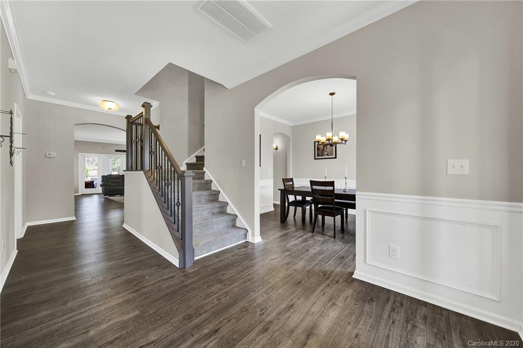 3511 Marjoram Way Tega Cay, SC 29708 - Photo 7 of 45 Gallery Image 7
