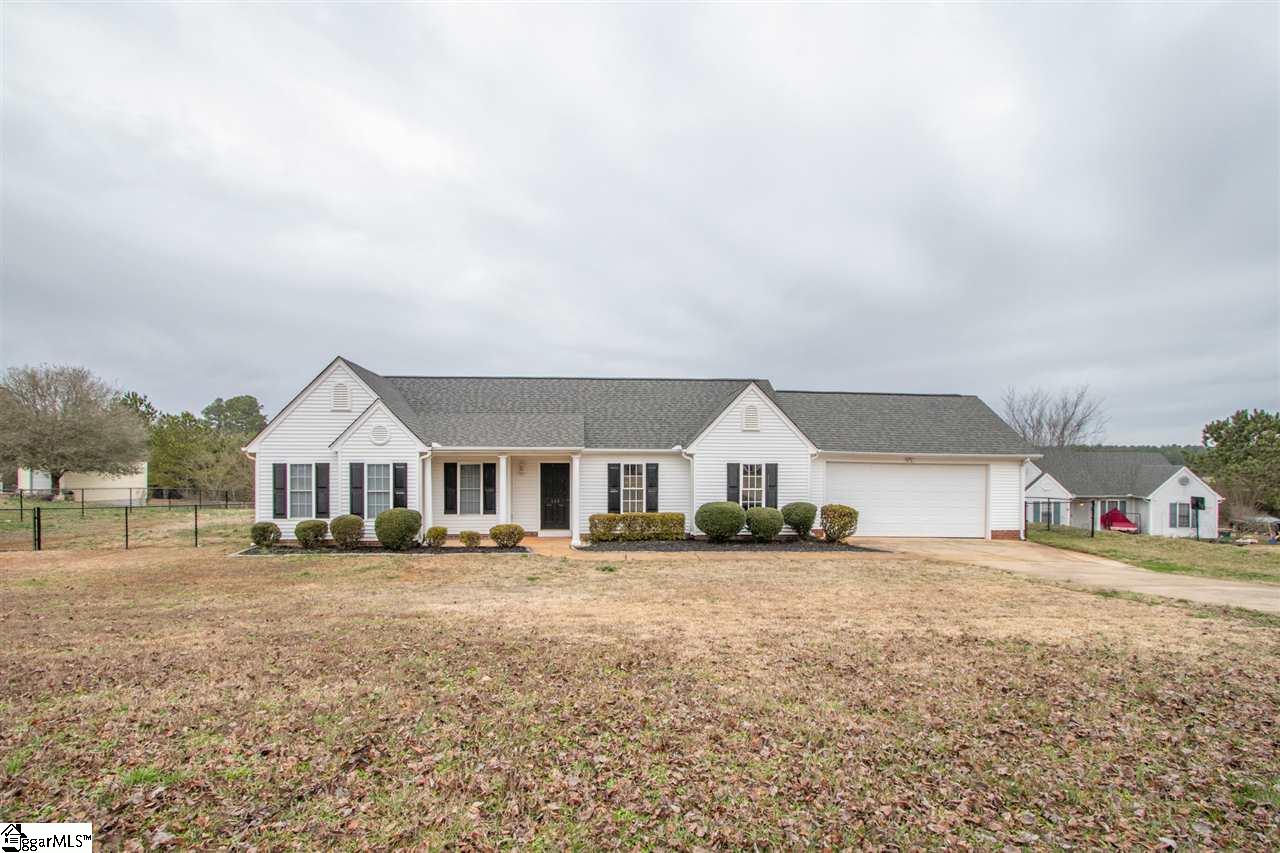 115 Maxton Way Pelzer, SC 29669 - Photo 17 of 19