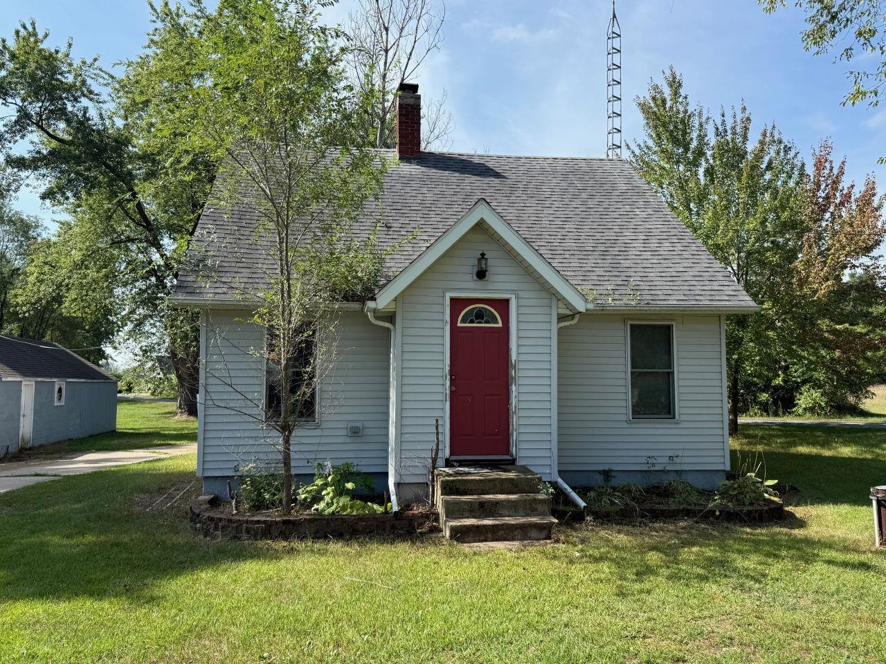 N10591 Lakeshore Road Clintonville, WI 54929 - Photo 1 of 27 Gallery Image 1