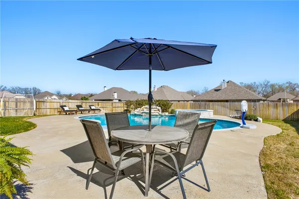 $529,000 | 3010 Nobel Court, Bryan, TX 77808