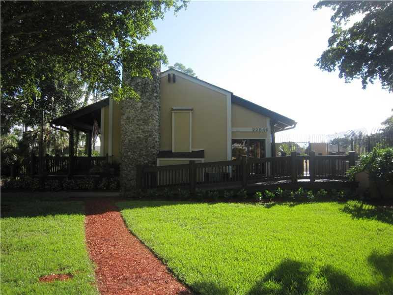 11705 Timbers Way, Unit 45A Boca Raton, FL 33428 - Photo 22 of 26 Exterior Front