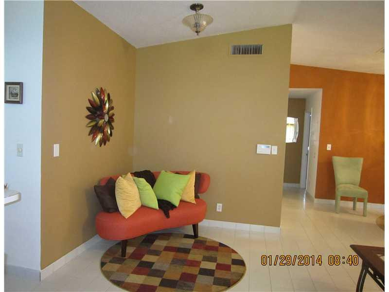 11705 Timbers Way, Unit 45A Boca Raton, FL 33428 - Photo 6 of 26 Exterior Front
