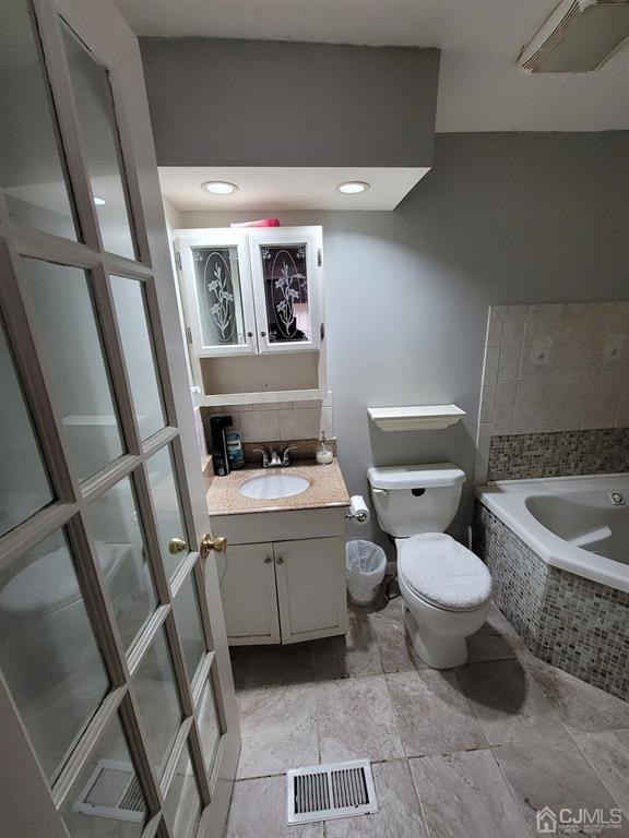 1 Poe Road North Brunswick, NJ 08902 - Photo 8 of 21