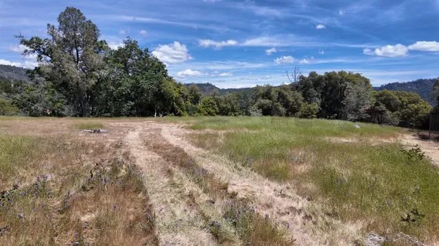 $225,000 | 0 Hubbard Road, Mountain Ranch, CA 95246