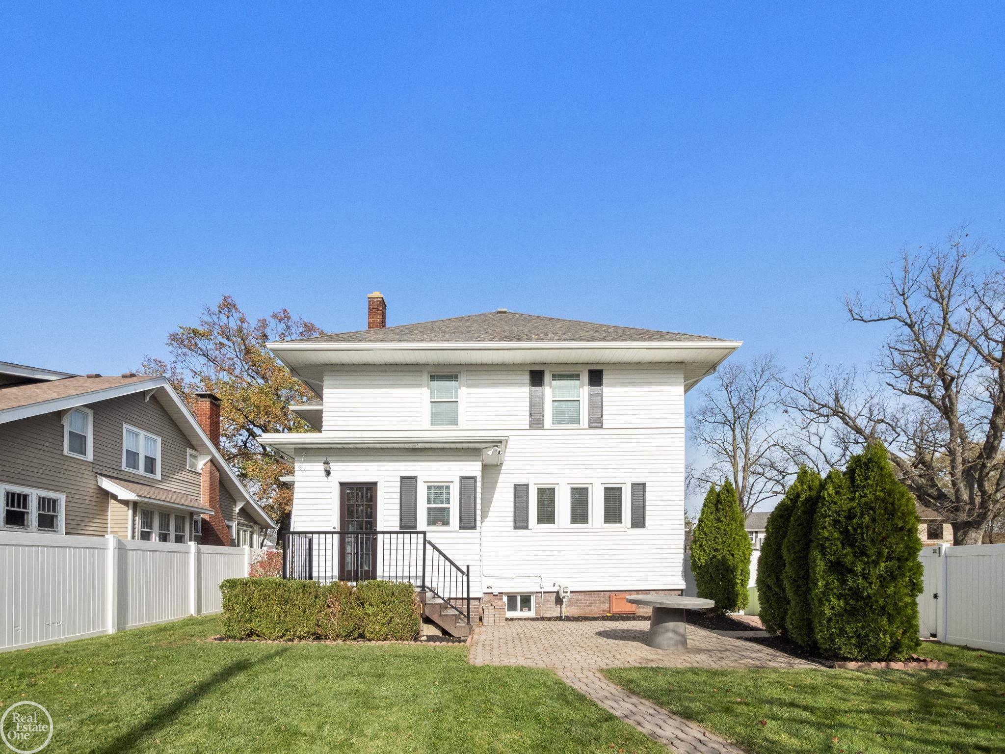 443 Wesley Street Rochester, MI 48307 - Photo 6 of 51