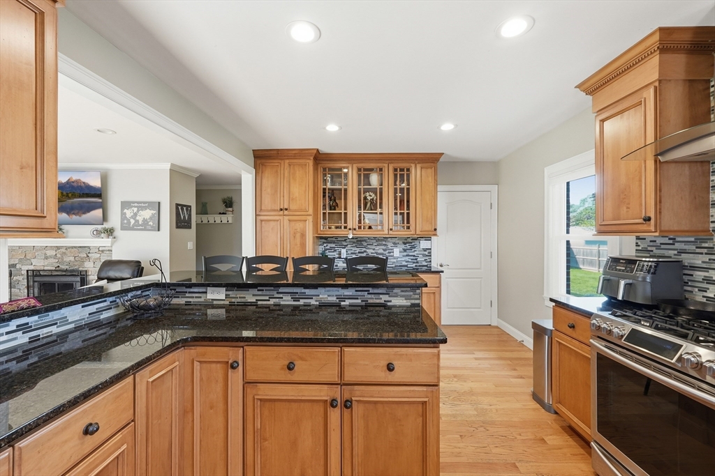 7 Pincushion Road Framingham, MA 01702 - Photo 14 of 41 Gallery Image 14