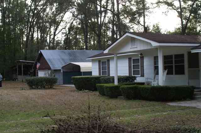 2253 Natural Bridge Road Tallahassee, FL 32305 - Photo 4 of 20