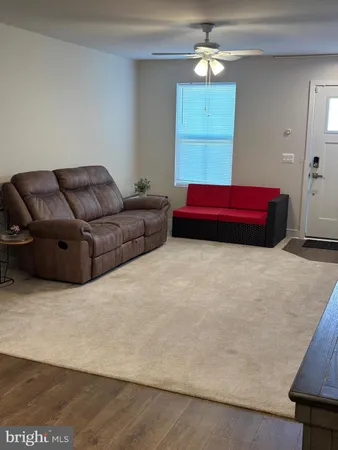 $800 | 99 Bibury Street, Martinsburg, WV 25405