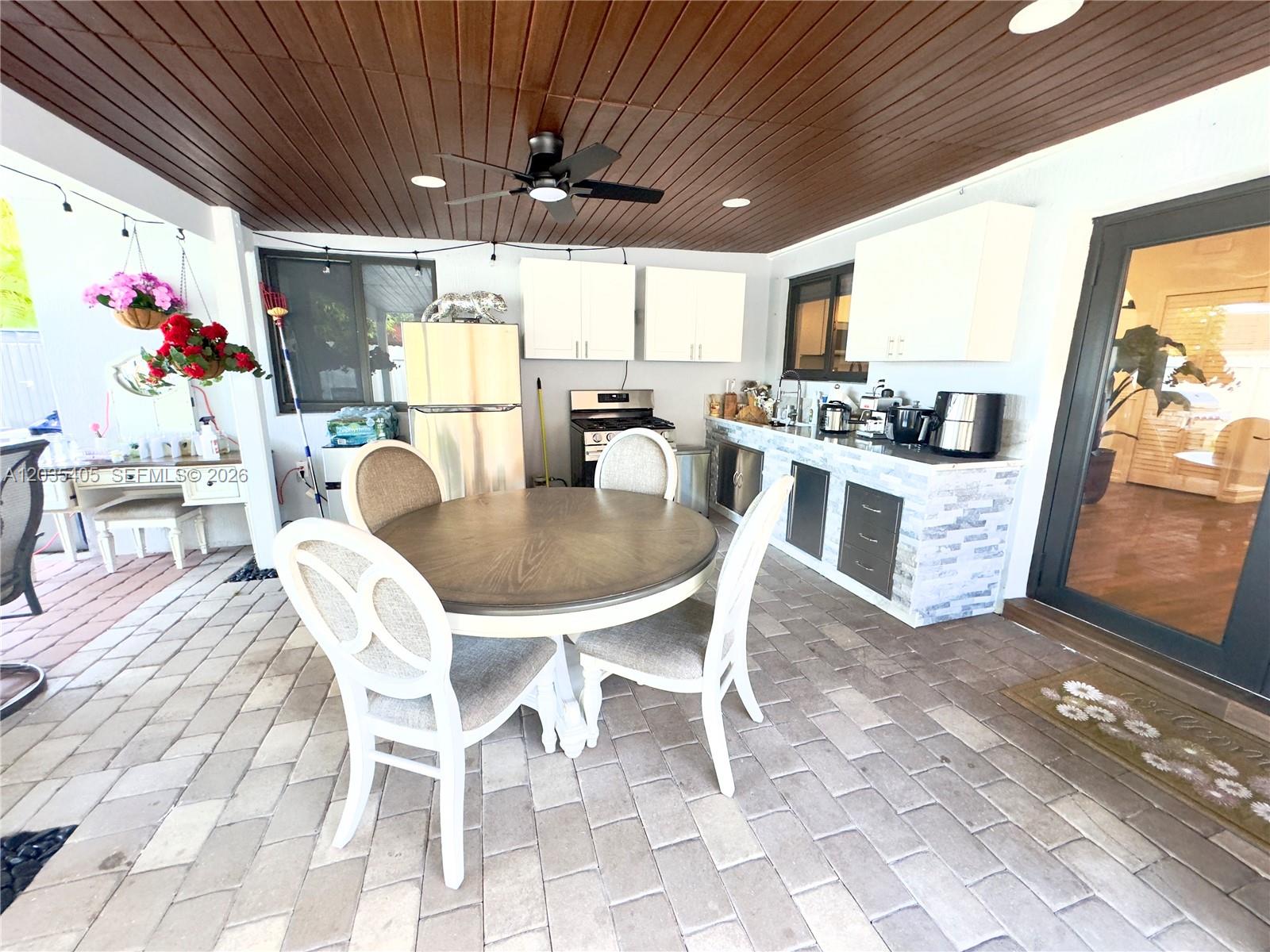 17833 Southwest 155th Court Miami, FL 33187 - Photo 37 of 39