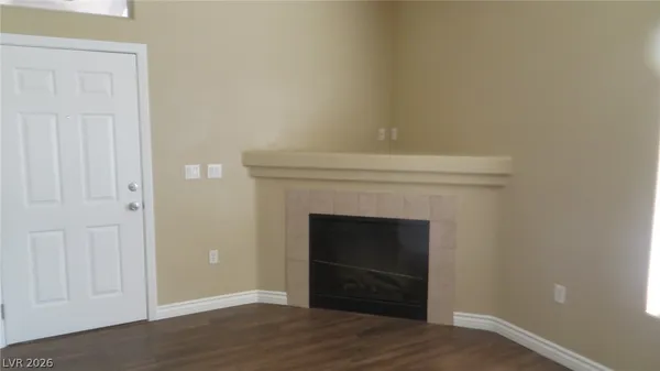 $1,425 | 2305 West Horizon Ridge Parkway, Unit 2822, Henderson, NV 89052