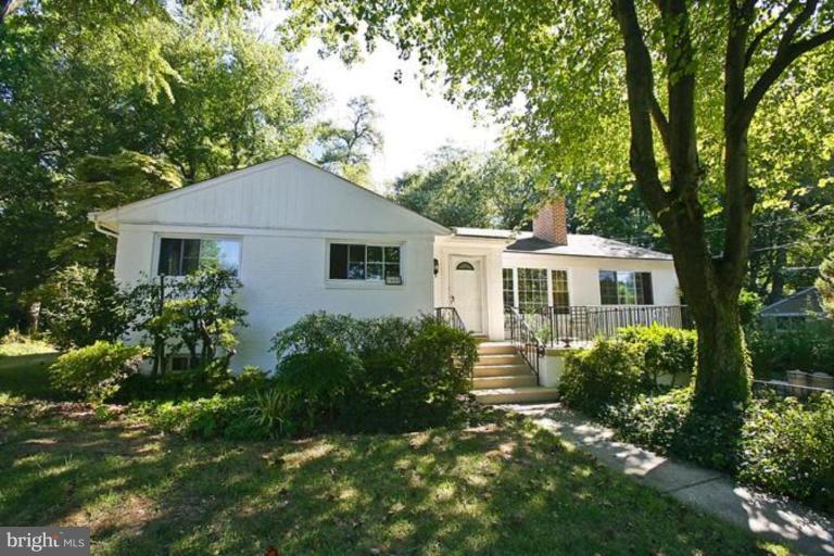 7007 Radnor Road Bethesda, MD 20817 - Photo 1 of 17 Exterior (Main)