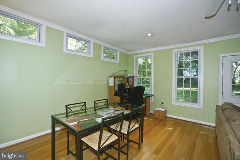 7007 Radnor Road Bethesda, MD 20817 - Photo 3 of 17 Dining Room