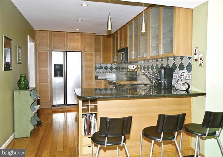7007 Radnor Road Bethesda, MD 20817 - Photo 8 of 17 Kitchen #2